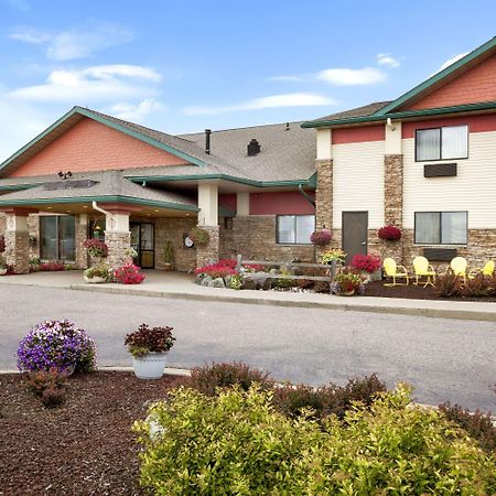 Motel Super 8 By Wyndham Eveleth Extérieur photo