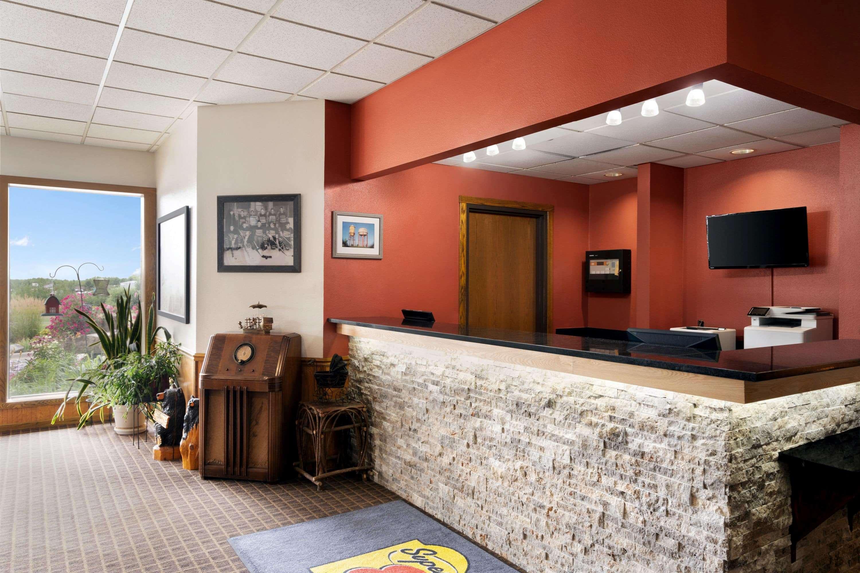 Motel Super 8 By Wyndham Eveleth Extérieur photo