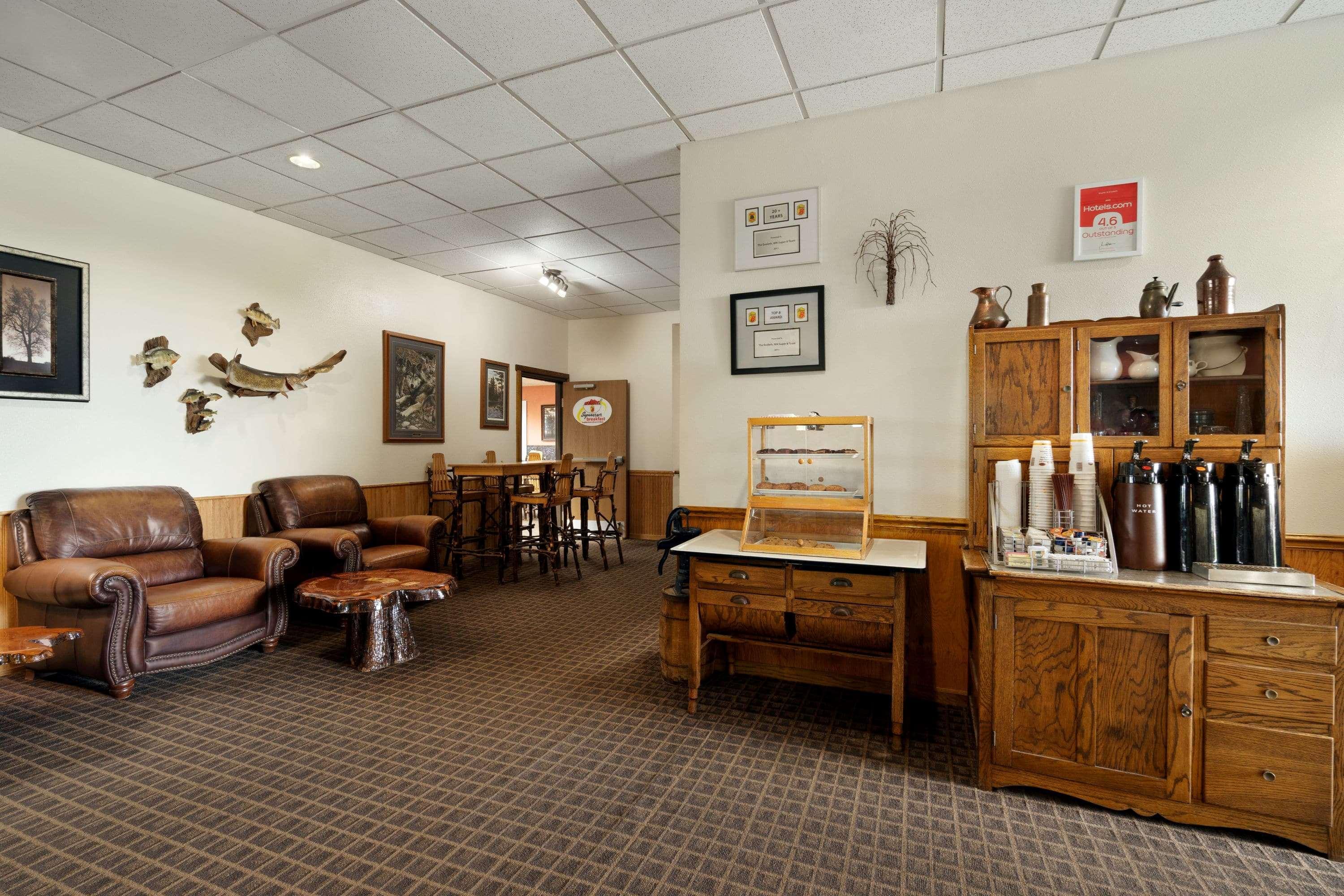 Motel Super 8 By Wyndham Eveleth Extérieur photo
